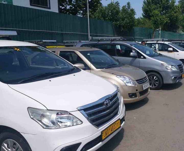 Jammu Kashmir Govt Notifies EV Policy, Warns Of FIRs